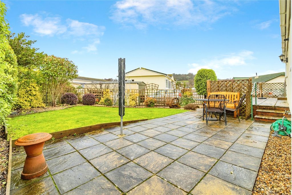 Property photo 2 of 26 Picture No. 06