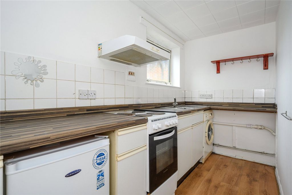Property photo 3 of 7 Picture No. 05