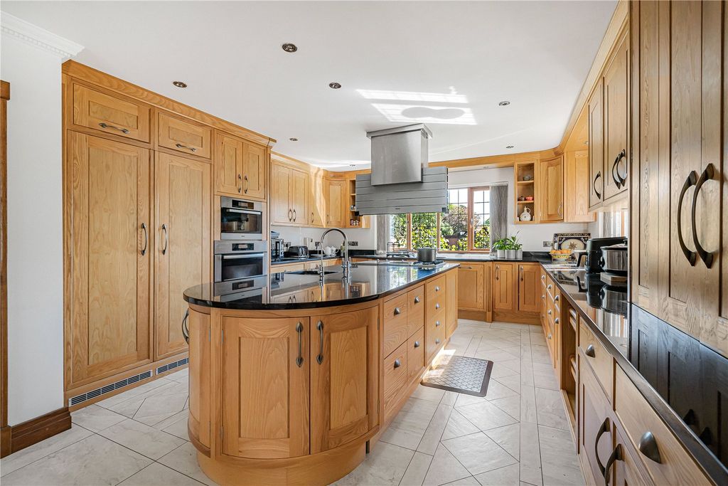 Additional image 9 of 7 bed detached house for saleAbney Court Drive, Bourne End, Buckinghamshire SL8
