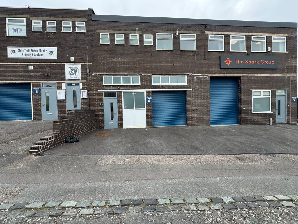 Property photo 1 of 5 Photo 5