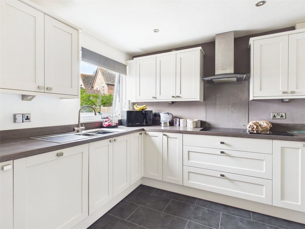 Property photo 3 of 22 Picture No. 14