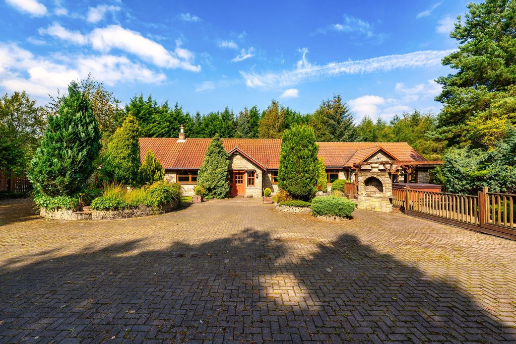 Property photo 2 of 20 Front Of Property