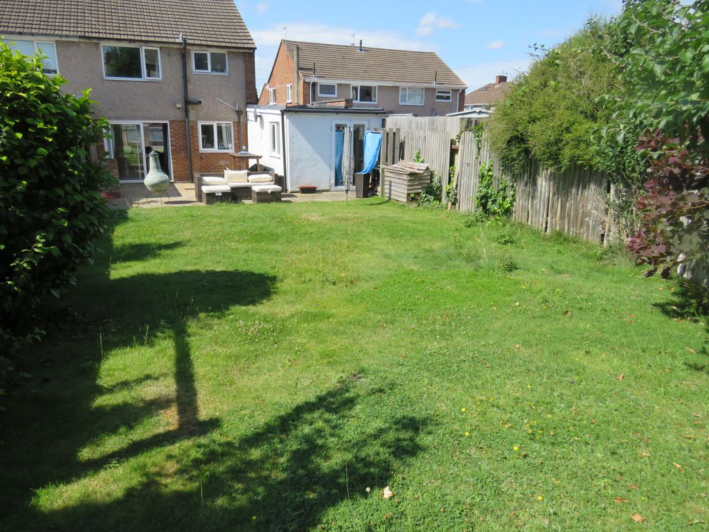 Property photo 3 of 11 Garden