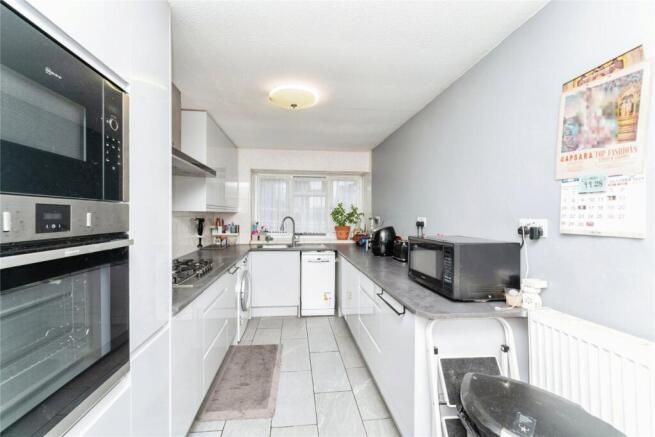 Property photo 3 of 10