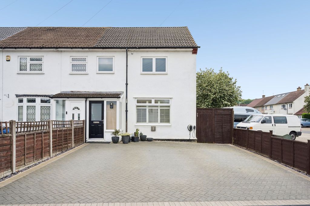 Property photo 1 of 18