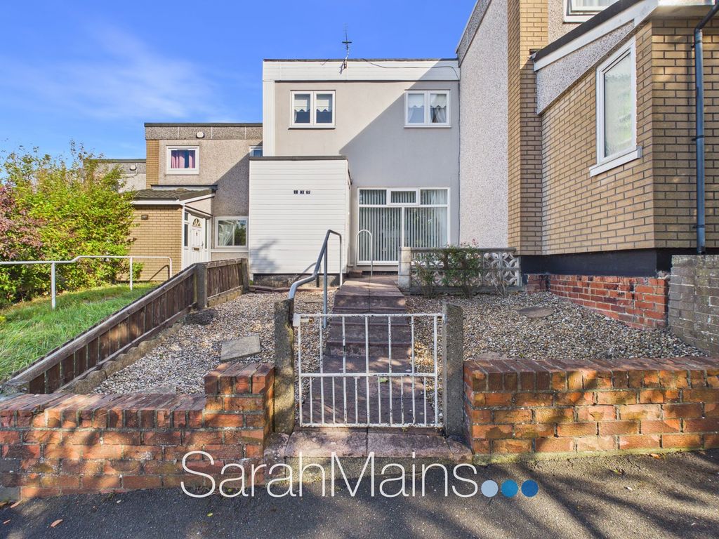 Property photo 1 of 12 External