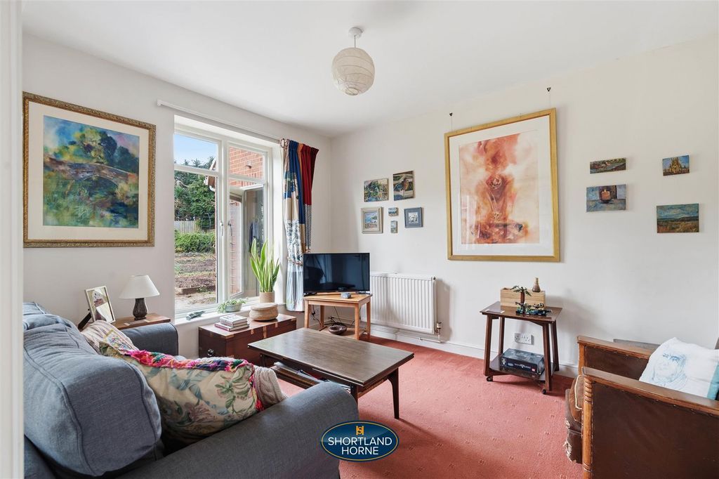 Property photo 3 of 31 1000083624.Jpg