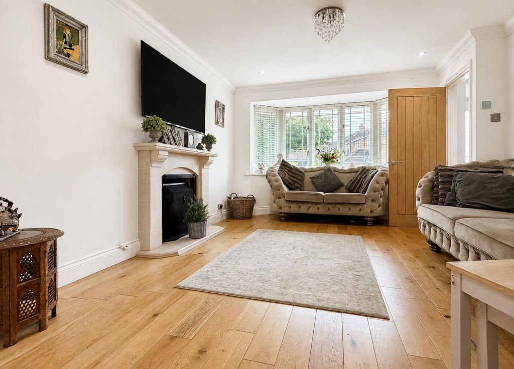 Property photo 2 of 30 42126Fff-4017-4C62-81A8-74Df6108120F.Png