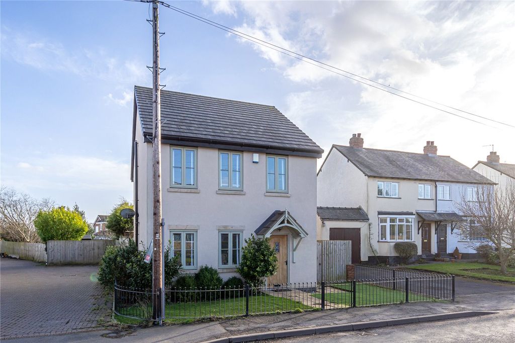 Property photo 1 of 18 Picture No. 32