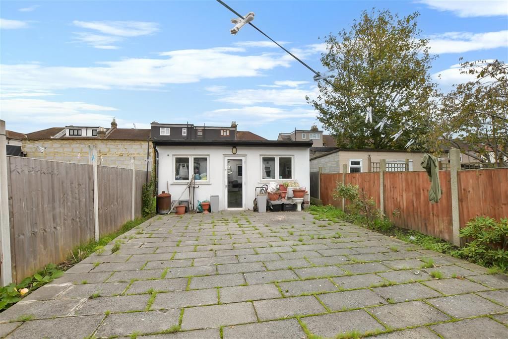 Property photo 2 of 11 Rear Garden