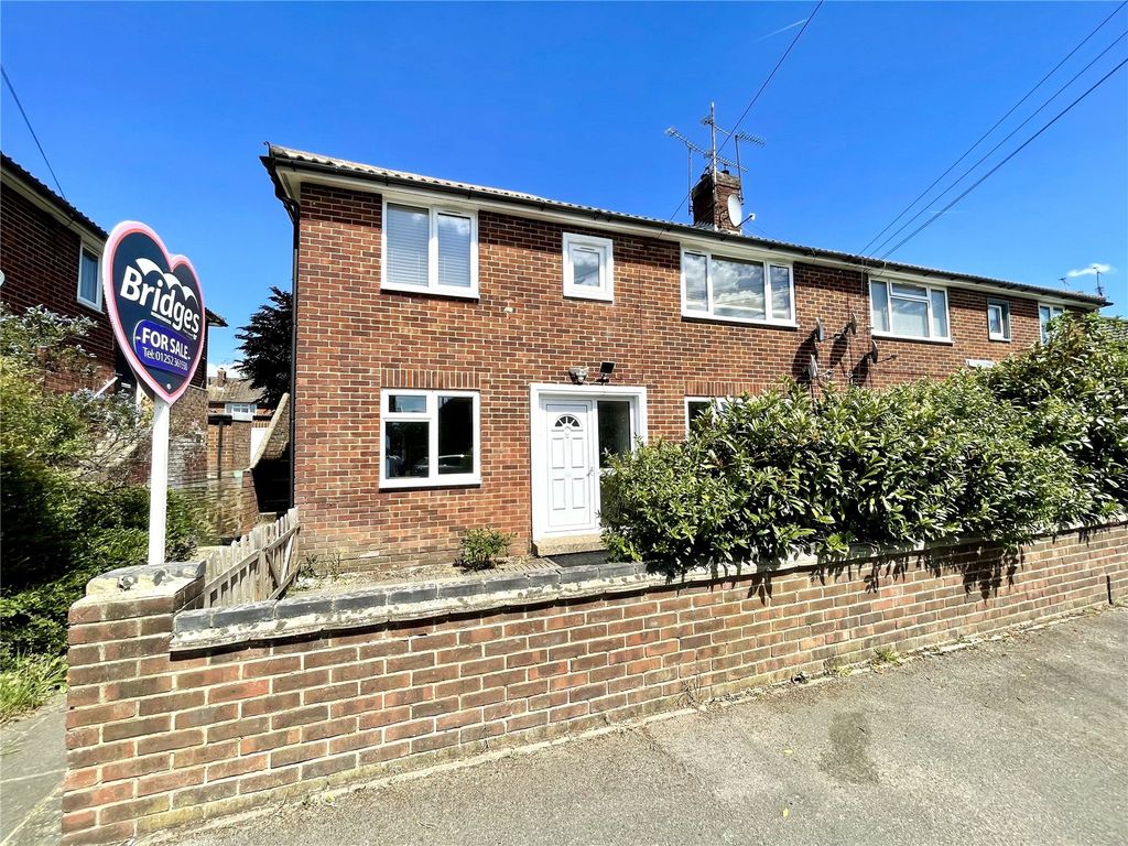 Property photo 1 of 14 Picture No. 17