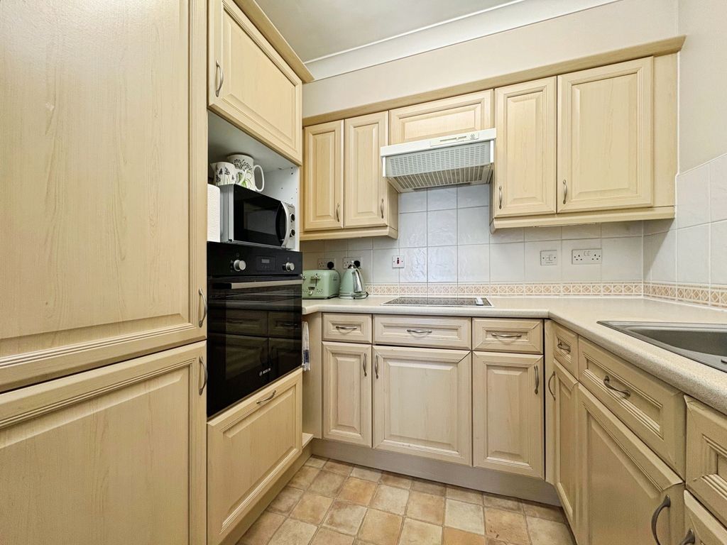 Property photo 2 of 17 2cc6Db09-9