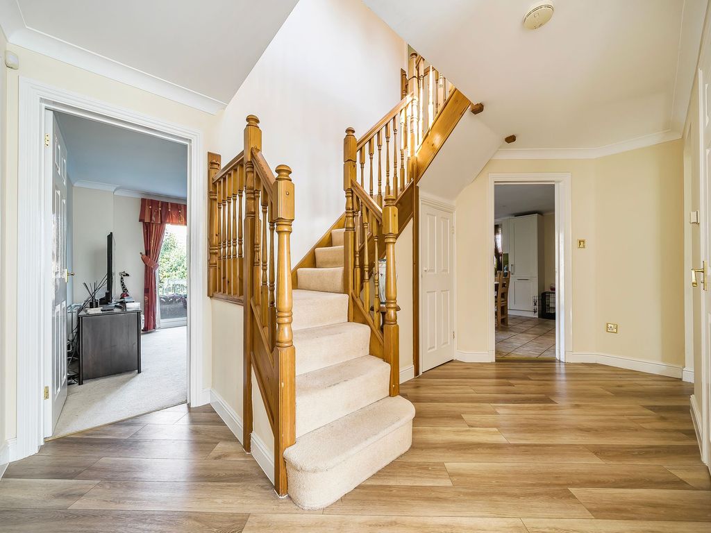 Property photo 3 of 20