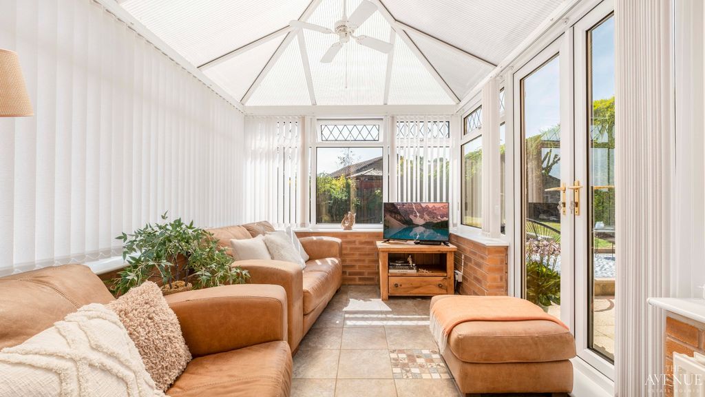 Property photo 3 of 23 5323666