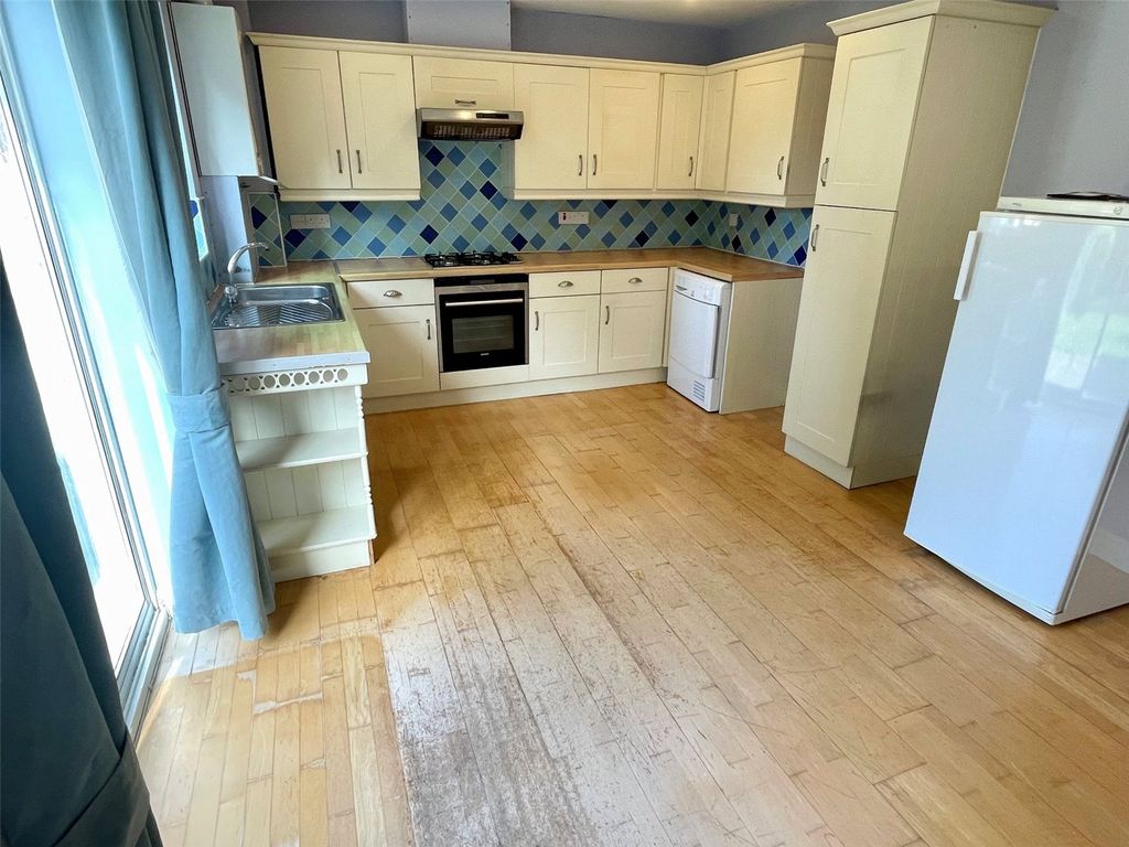 Property photo 2 of 20 Kitchen Diner