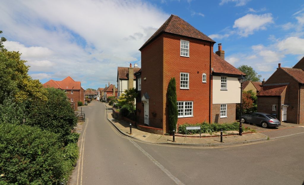 Property photo 1 of 31 Img_0759