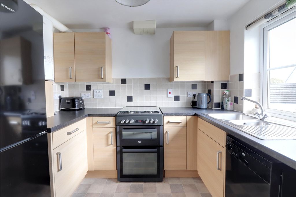 Property photo 2 of 9 Picture No. 02