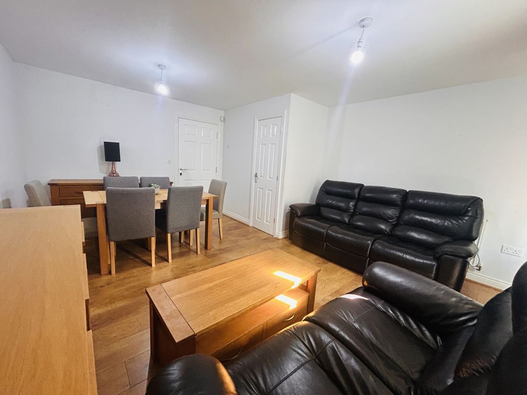 Property photo 2 of 15 Img_8239