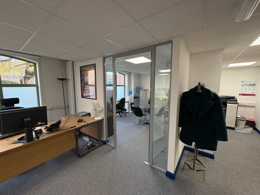 Property photo 3 of 10 Photo 3