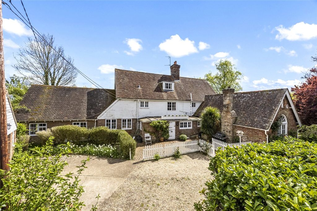 Property photo 1 of 31 Holters Green