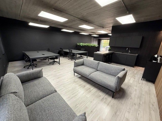 Property photo 2 of 4