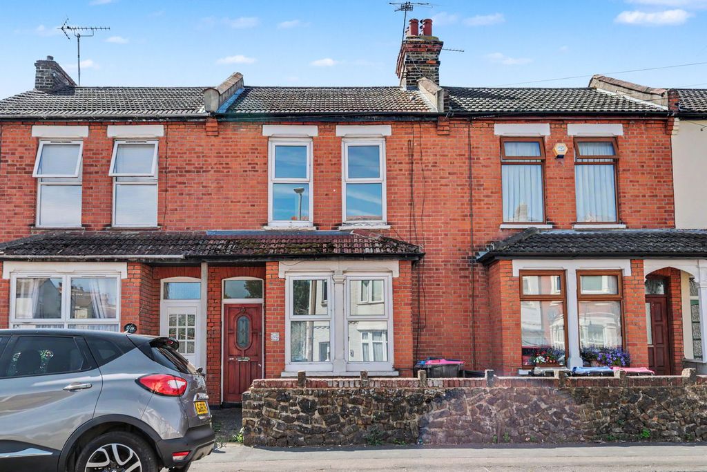 Property photo 1 of 16
