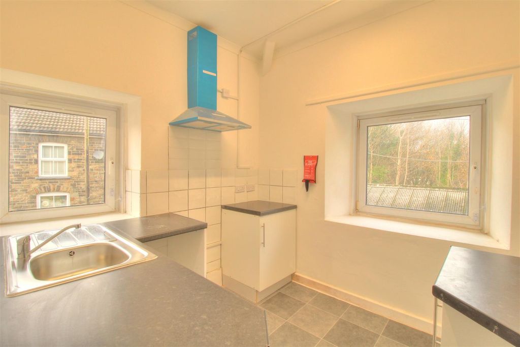 Property photo 2 of 6 Img_3985_6_7Enhancer Custom Settings.Jpg