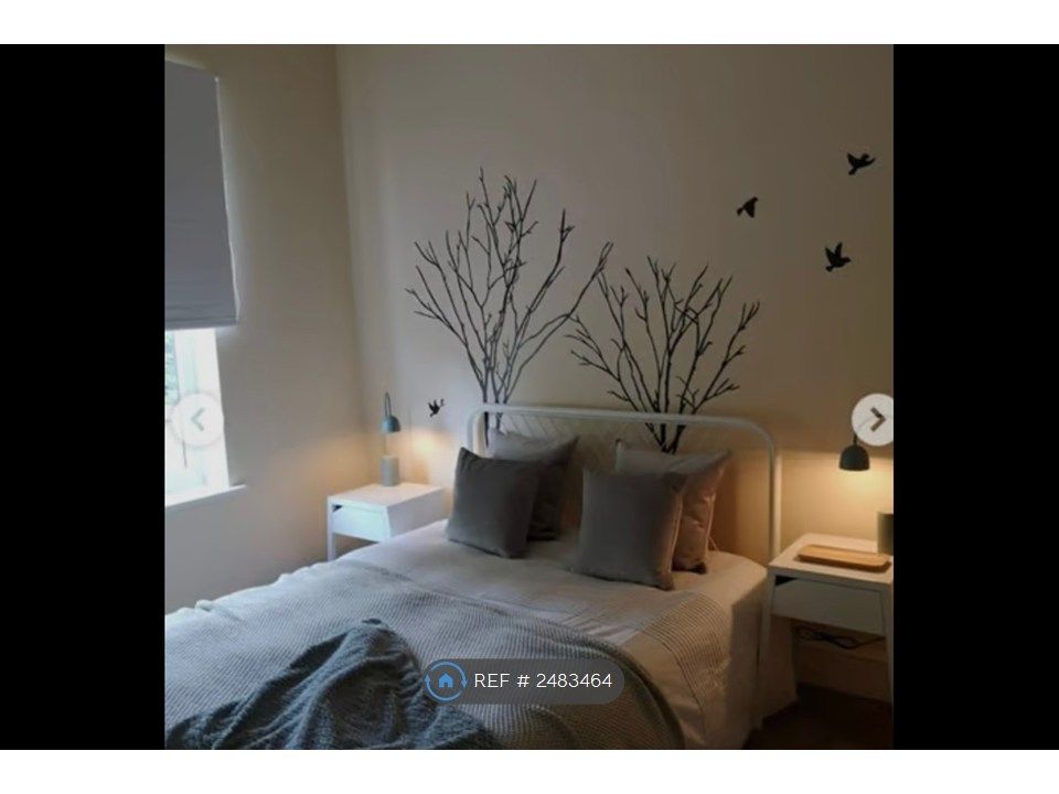 Property photo 2 of 26