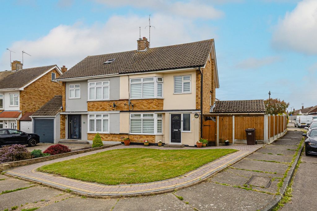 Property photo 1 of 39