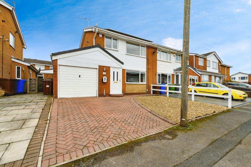 Property photo 1 of 24