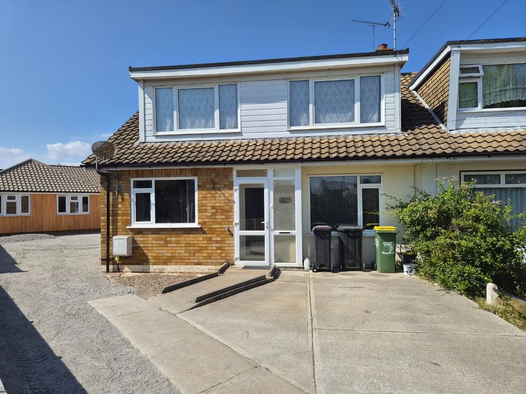 Property photo 1 of 16 5326473