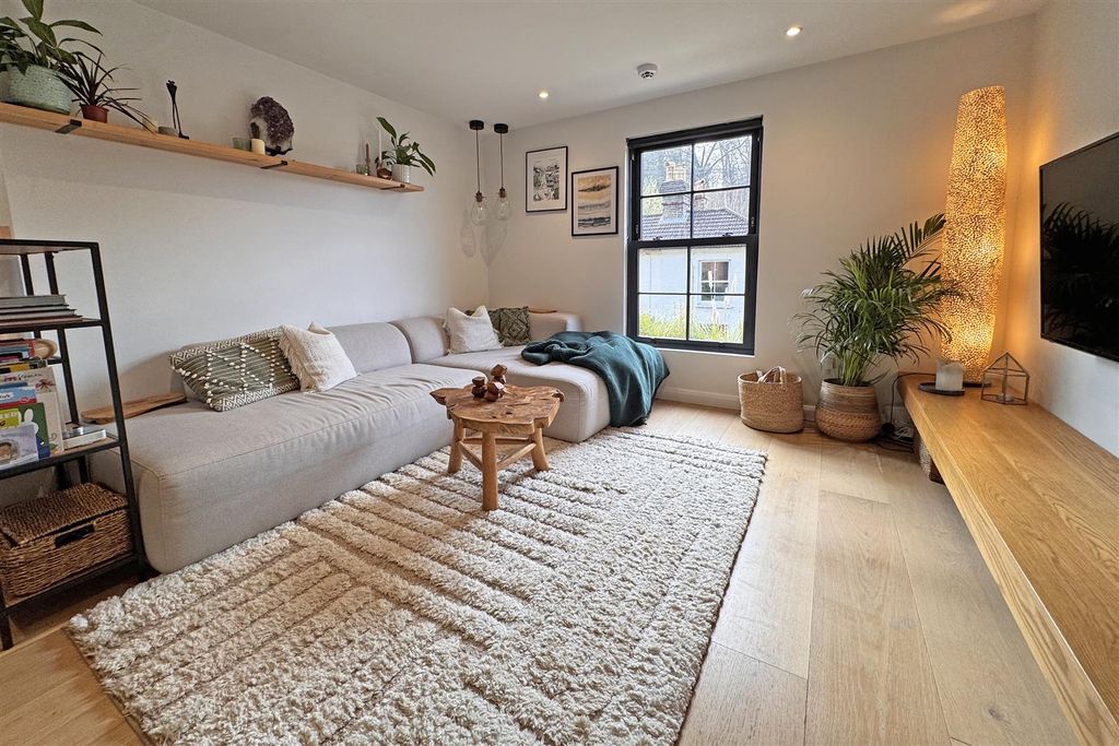 Property photo 3 of 26 Img_7223.Jpg