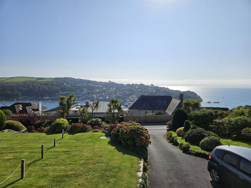 Property photo 2 of 20 1000017754.Jpg
