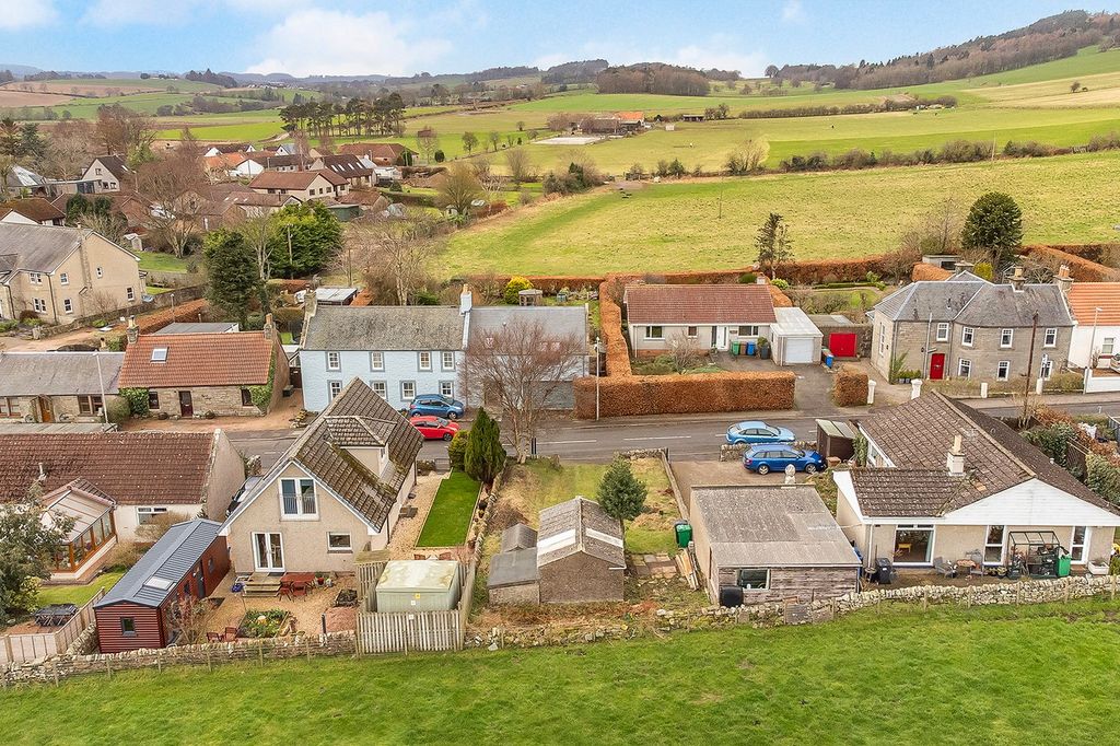 Additional image 18 of 4 bed semi-detached house for saleBridgend, Ceres, Cupar KY15