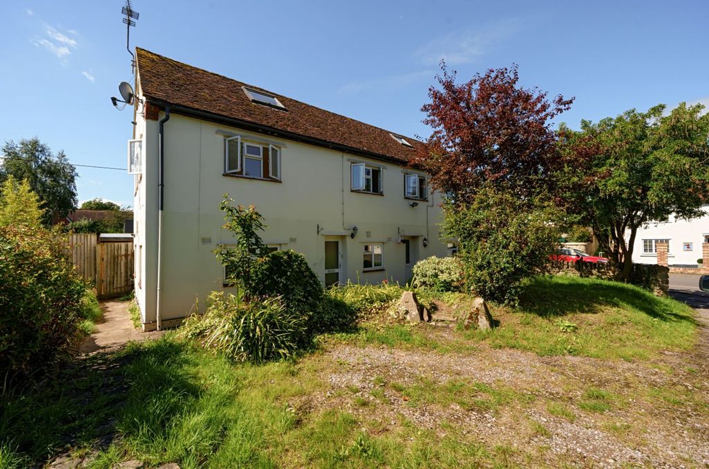 Property photo 1 of 8 Photo 10