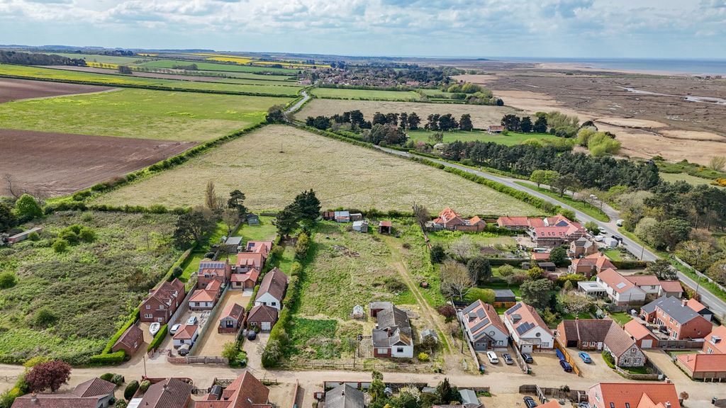 Property photo 2 of 11 4155962