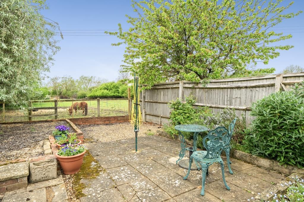 Property photo 2 of 23 Garden