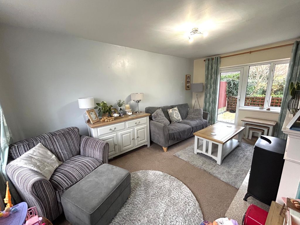 Property photo 2 of 14 Picture No. 08