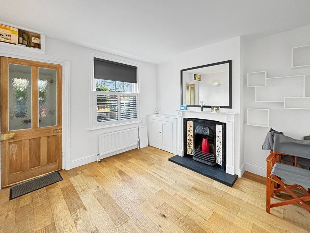 Property photo 2 of 16