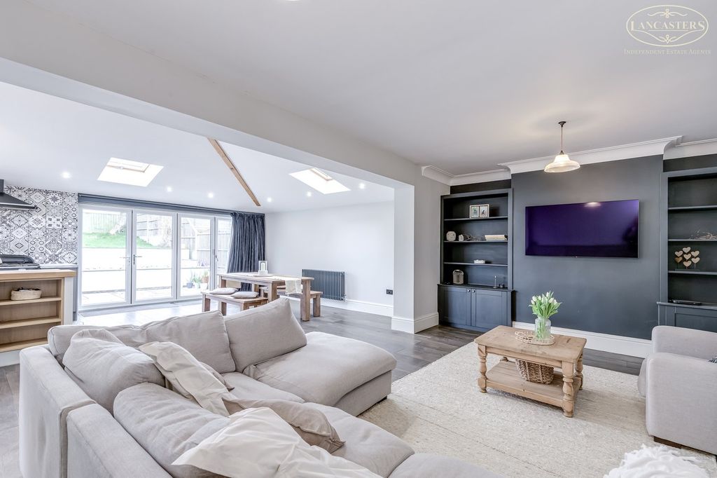 Property photo 3 of 37 Reception Room 1