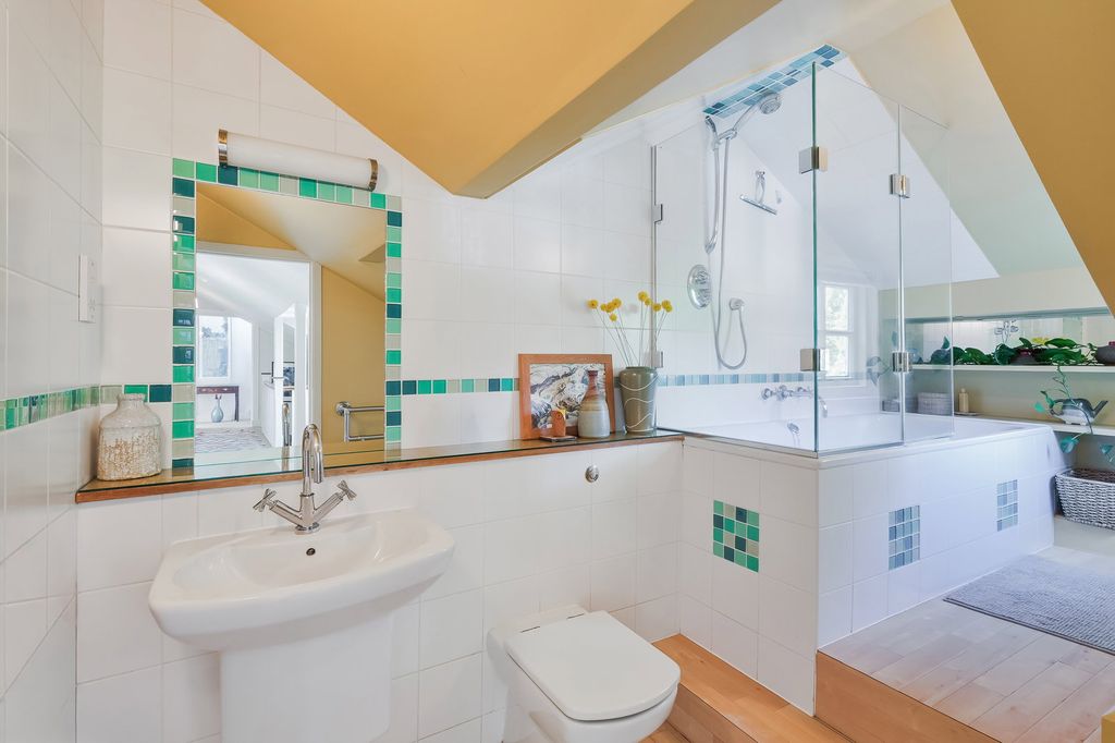 Additional image 18 of 5 bed semi-detached house for saleBluehouse Lane, Oxted RH8
