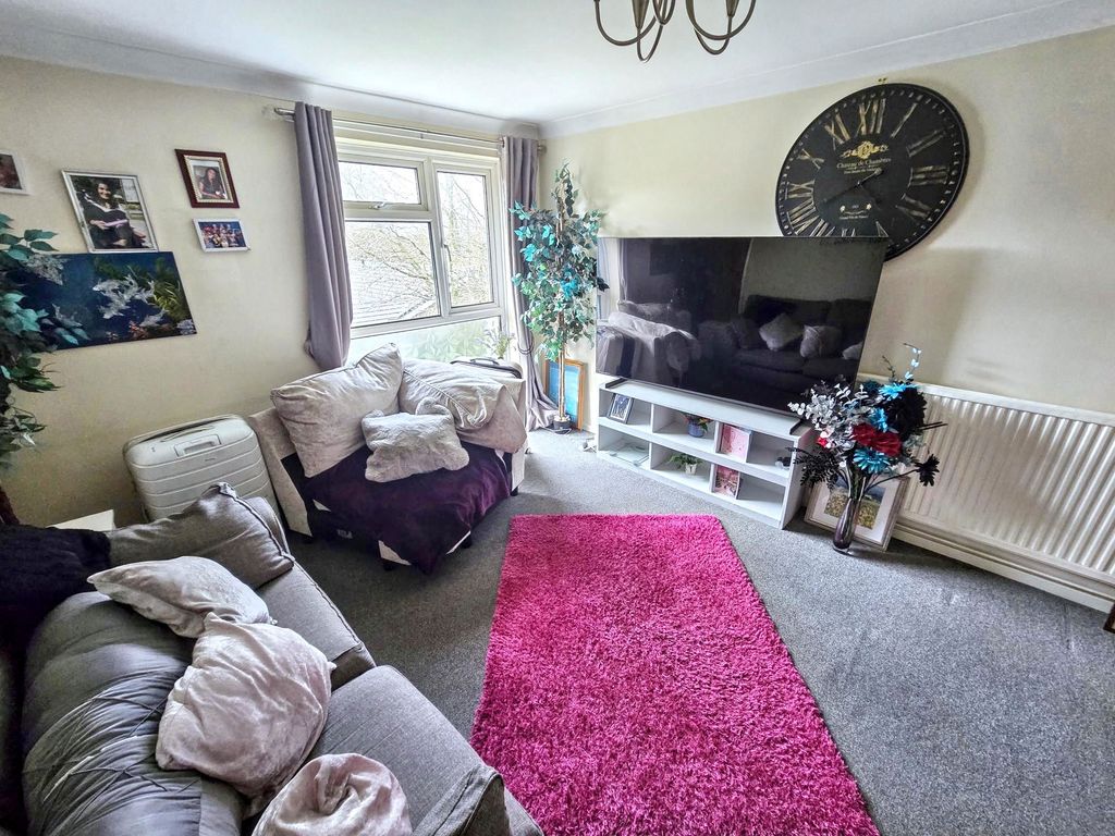 Additional image 4 of 2 bed flat for saleMontford Close, Sunderland SR3
