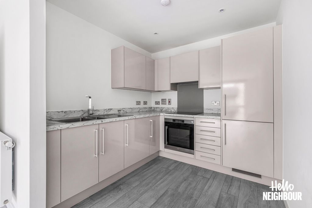 Property photo 2 of 13 Photo 1