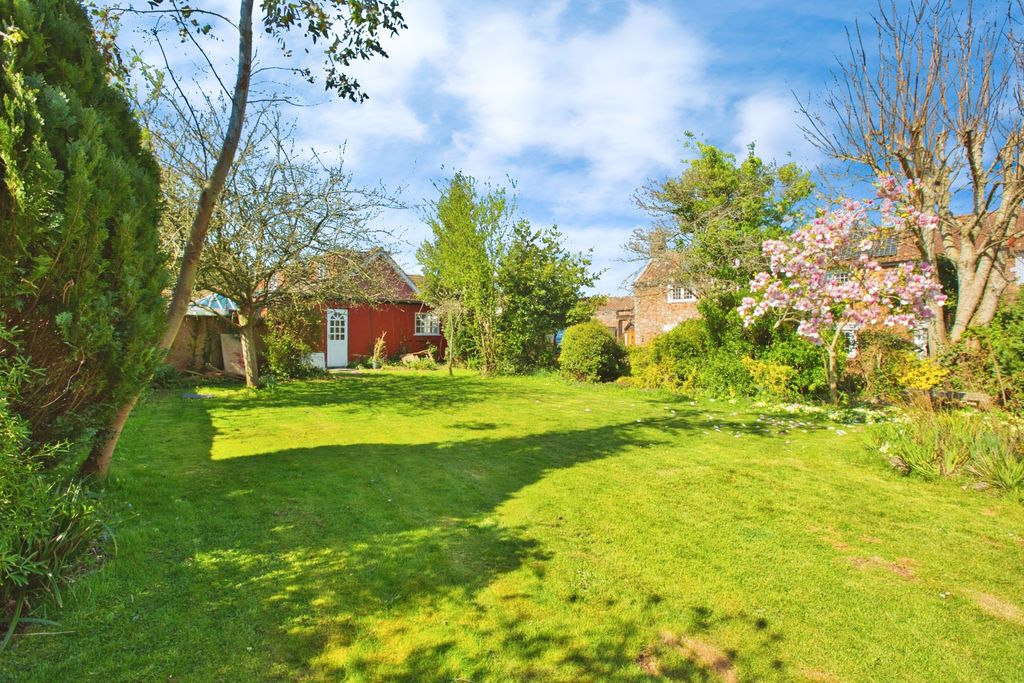 Property photo 3 of 29 368B3230