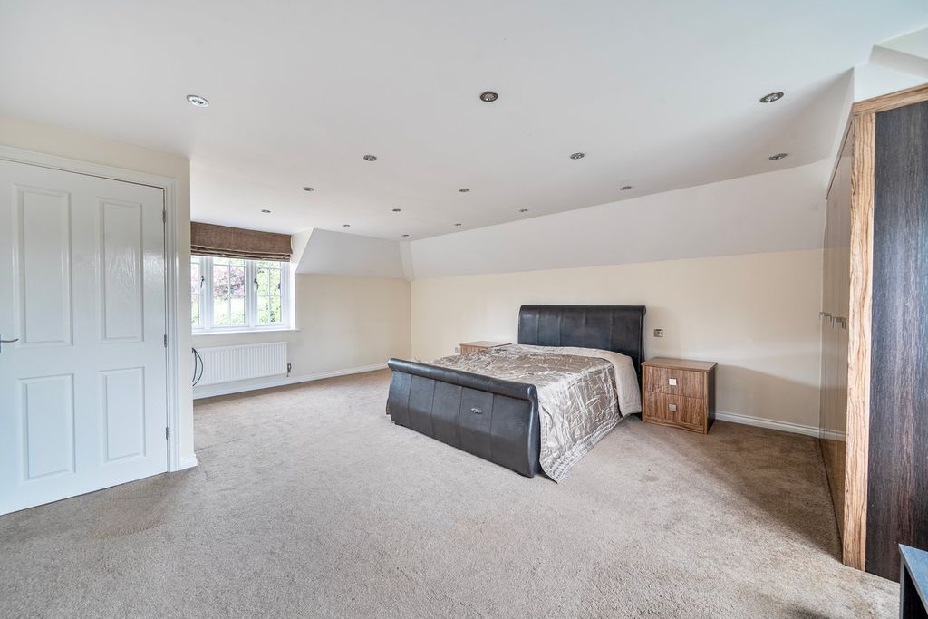 Additional image 22 of 6 bed detached house for saleChurch Road, Westoning MK45