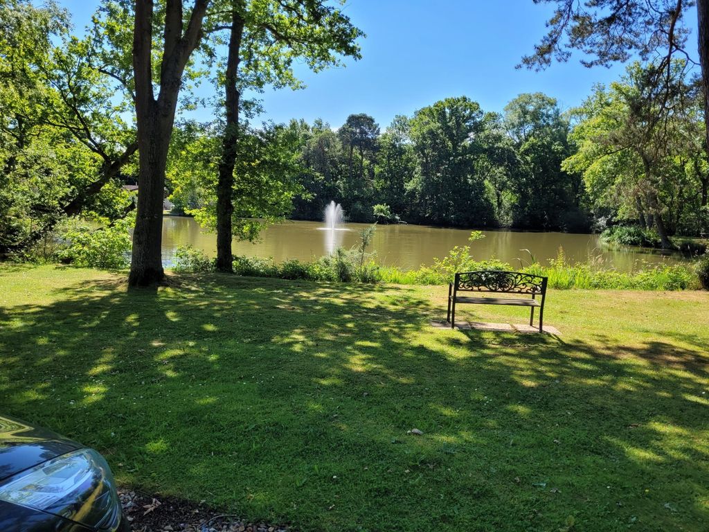 Property photo 1 of 43