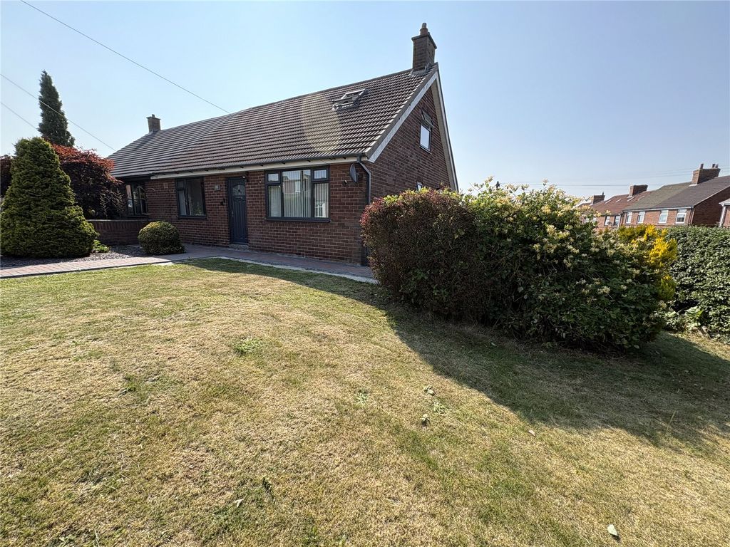 Property photo 1 of 33 Picture No. 39