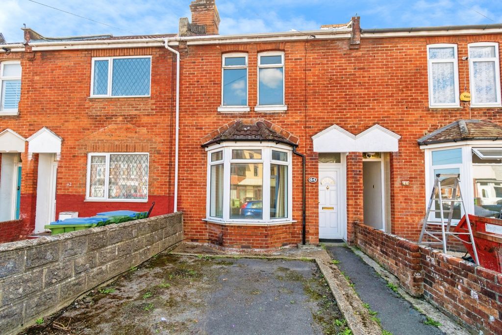 Property photo 1 of 17 Photo