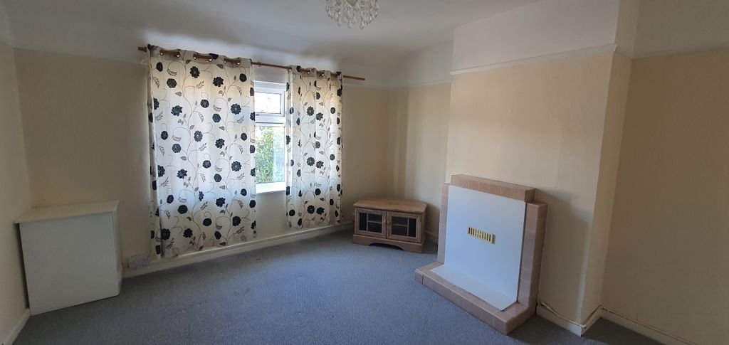 Property photo 1 of 11 Reception