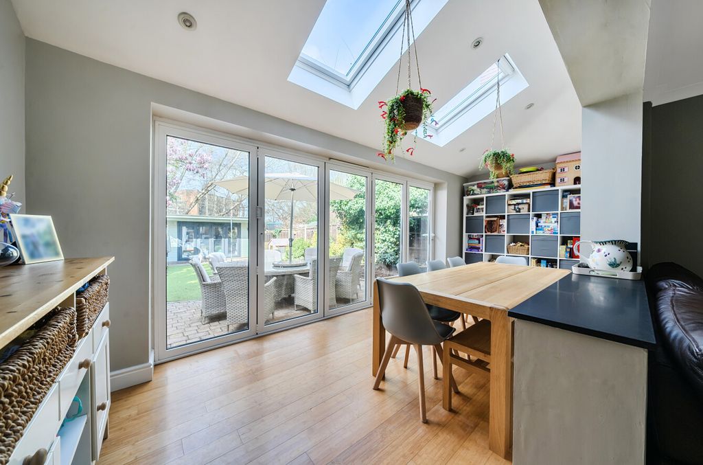 Property photo 3 of 23 1423700-25-69B15c...